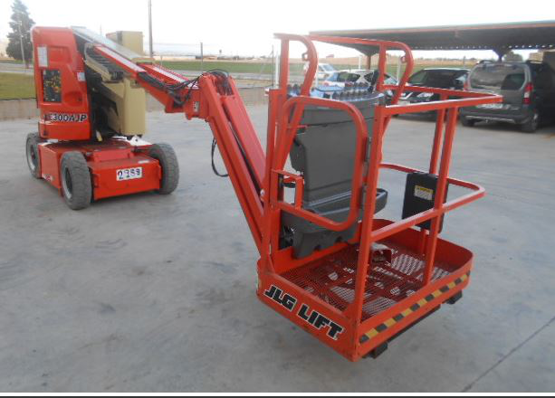 JLG E300 AJP