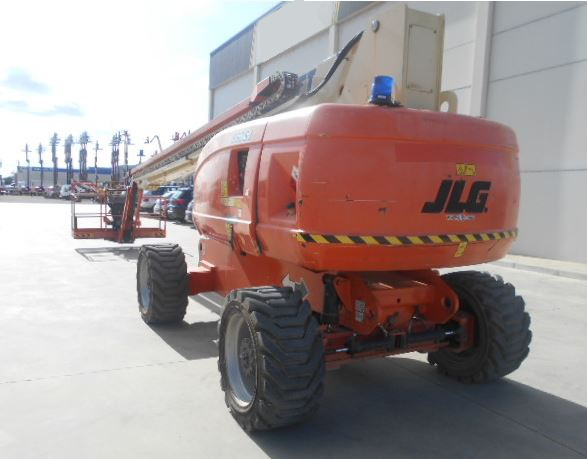JLG 860SJ